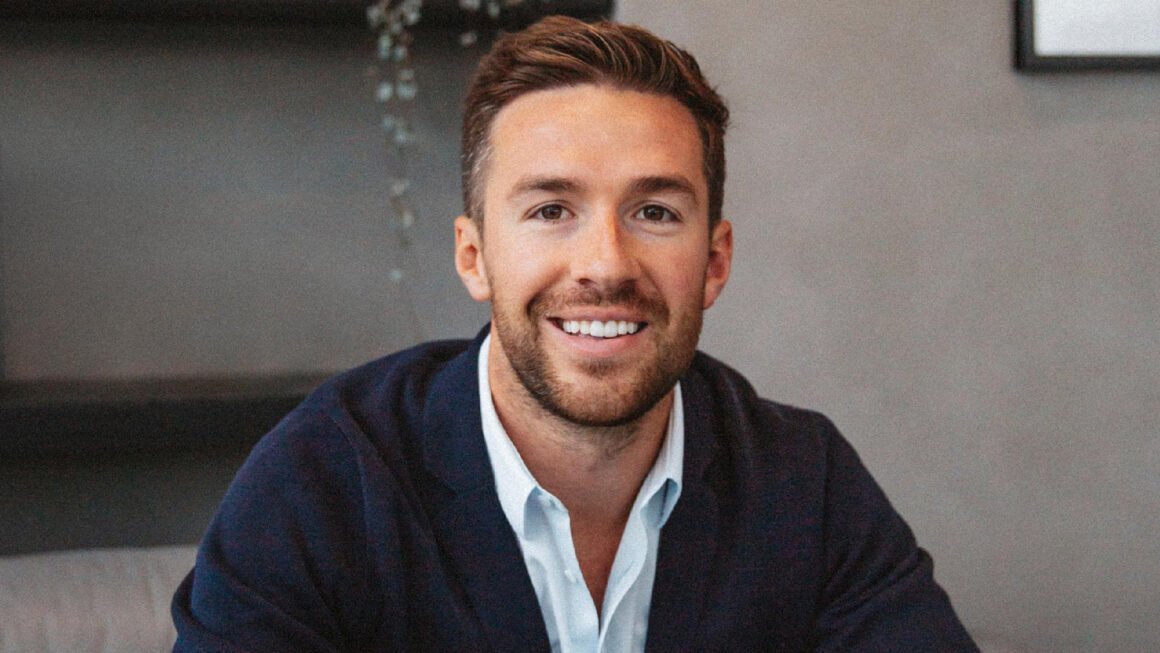 Frasers launches takeover bid for Hugo Boss